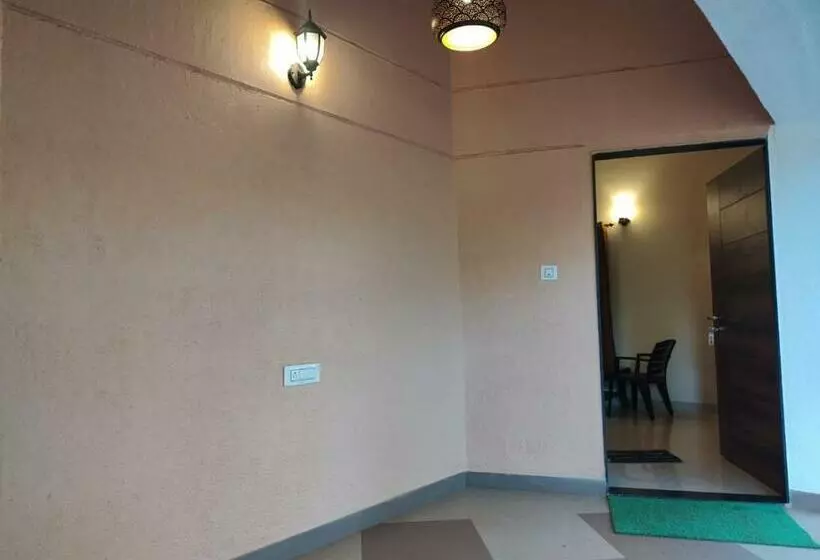 Cocorico Beach Resort