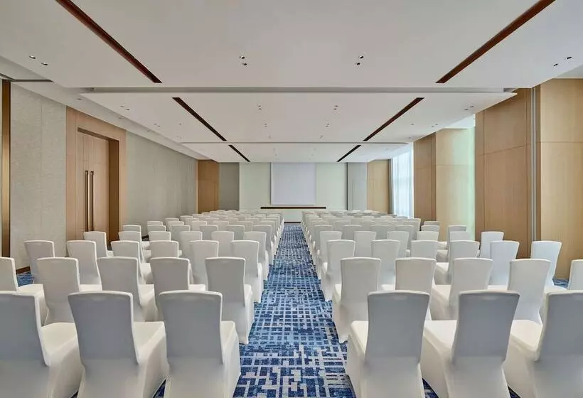 ホテル Hilton Garden Inn Shenzhen Guangming