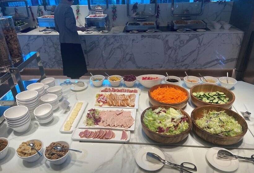 בית מלון כפרי Hilton Garden Inn Shenzhen Guangming