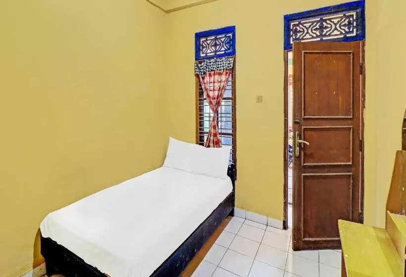 ホテル Oyo 91235 Pondok Damu