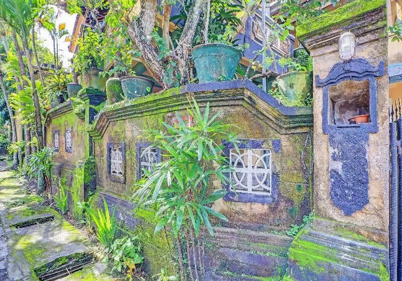 ホテル Oyo 91235 Pondok Damu