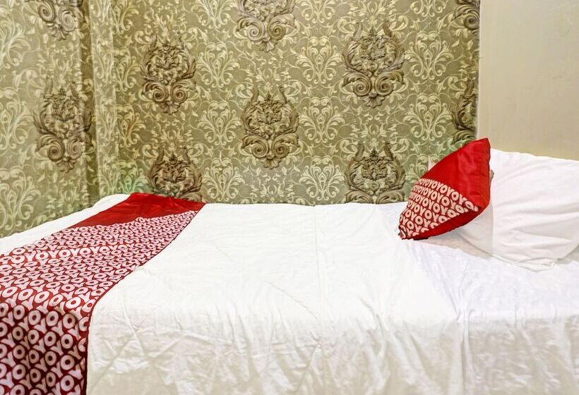 Otel Spot On 91267 Sar Inn