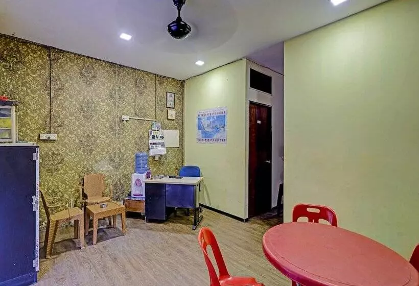 هتل Spot On 91267 Sar Inn