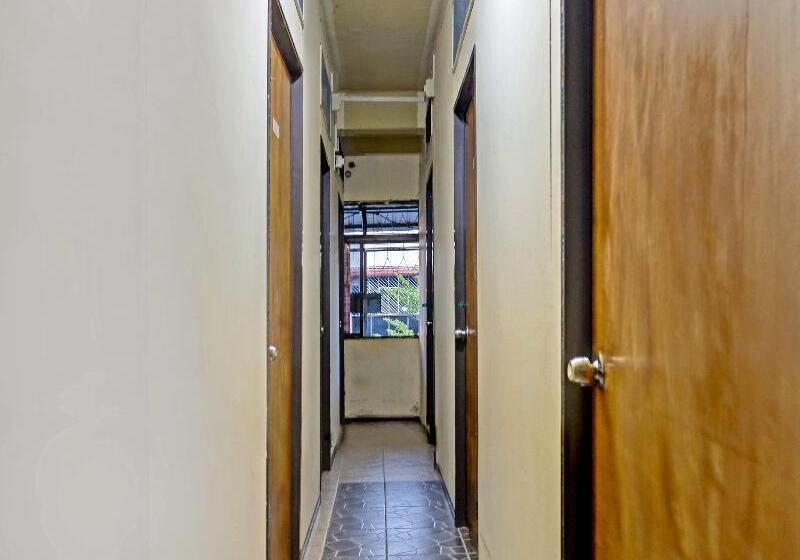 Otel Spot On 91267 Sar Inn