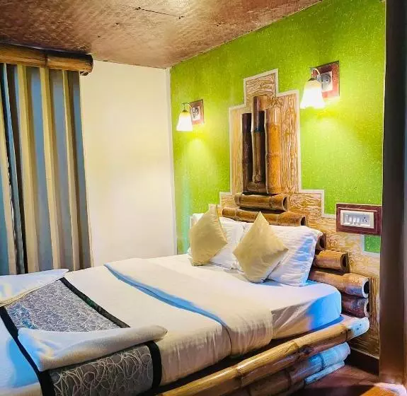 Hotelli Wild Elephant Resort