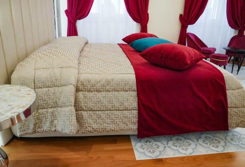 بنسيون Rosetta Burger Queen