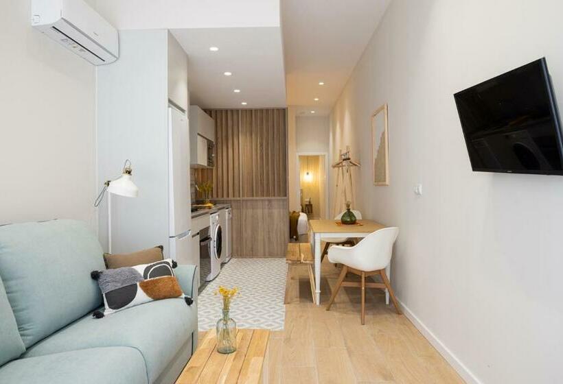 پانسیون Florit Flats The Serreria Rooms