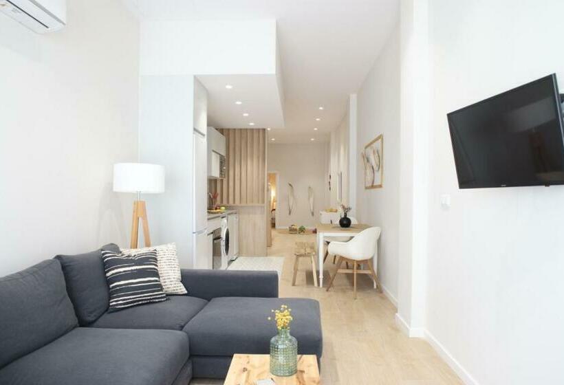 پانسیون Florit Flats The Serreria Rooms