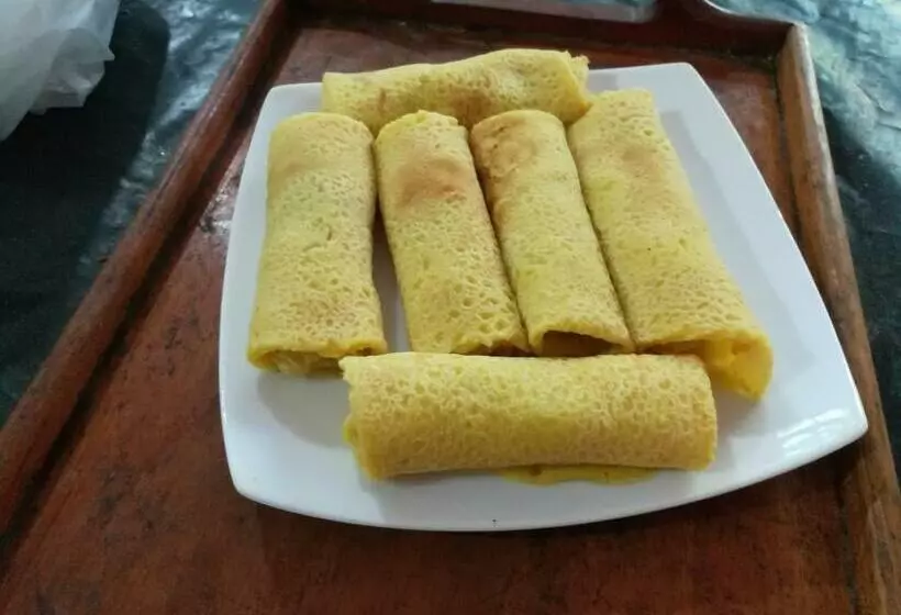 تختخواب و صبحانه New Sisira Natural Lodge