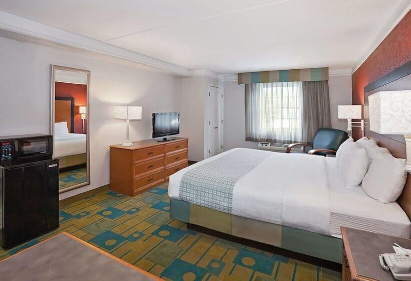 فندق Norwood Inn & Suites Merrillville