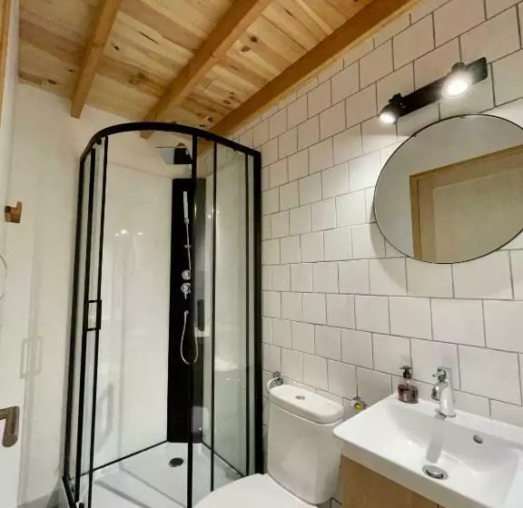 ペンション Annexe Des Pins Studio Gîte Avec Piscine & Climatisation