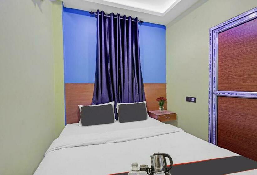 Hotel Flagship Hill View Premium