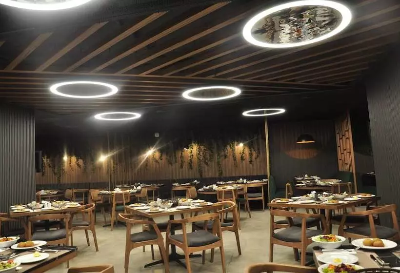 ホテル Happy Inn Gebze