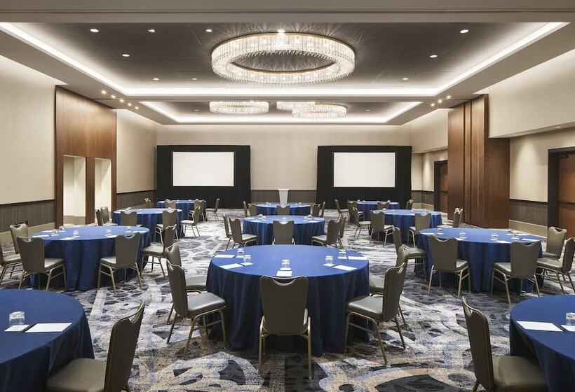 هتل Loews Coral Gables