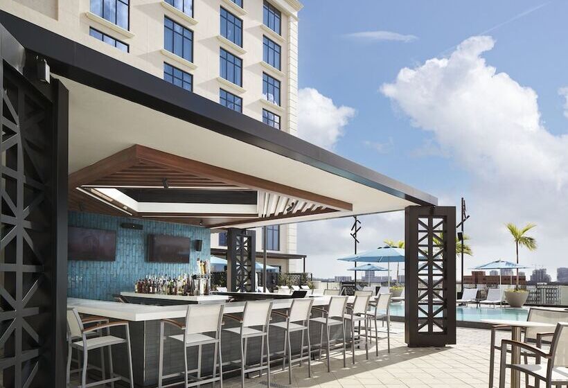 هتل Loews Coral Gables