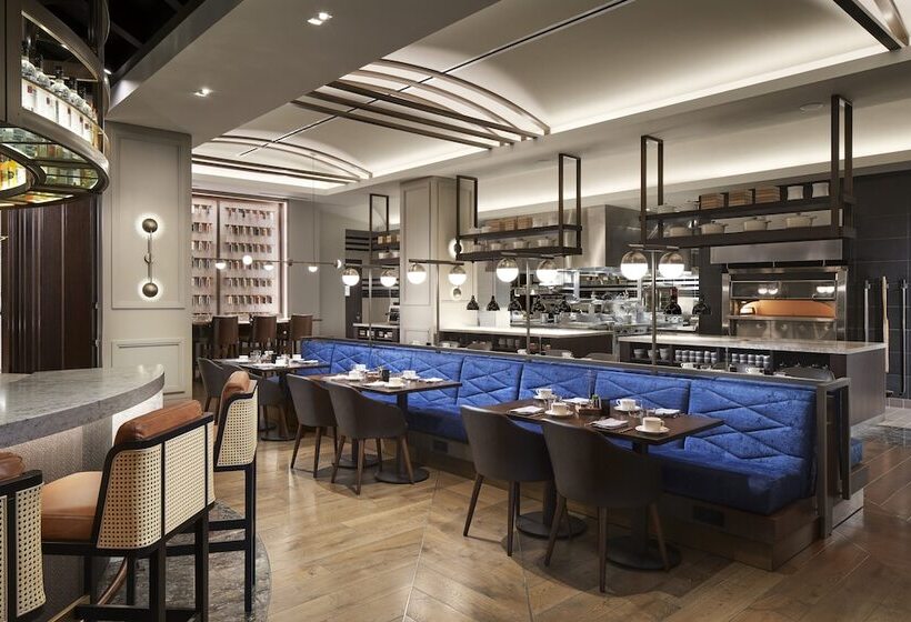 هتل Loews Coral Gables