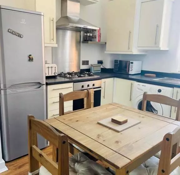 2 Bed Self Contained Apartment Wrexham