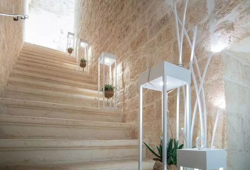 تختخواب و صبحانه Vico Bianco Raro Villas Smart Rooms Collection