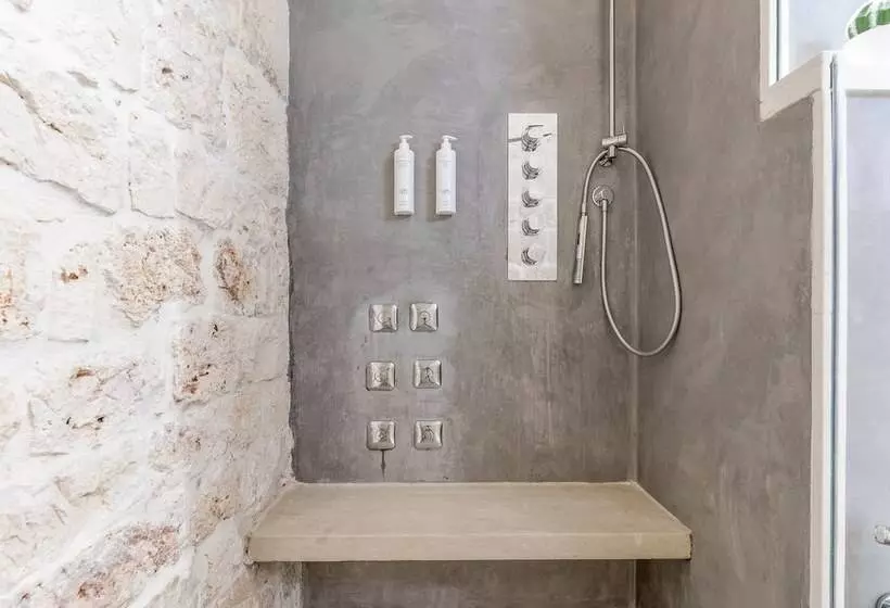 تختخواب و صبحانه Vico Bianco Raro Villas Smart Rooms Collection