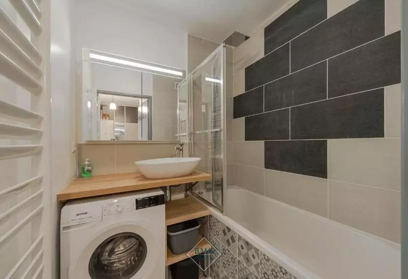 Central Park Disneyland Bmyguest