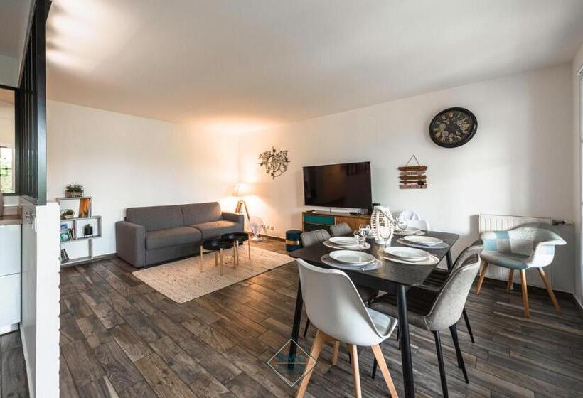 Central Park Disneyland Bmyguest