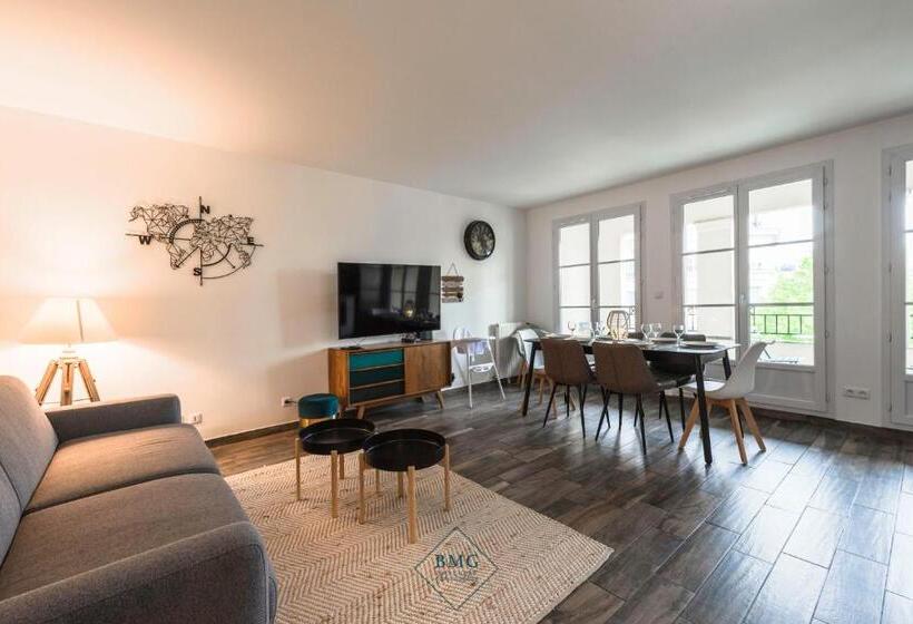 Central Park Disneyland Bmyguest