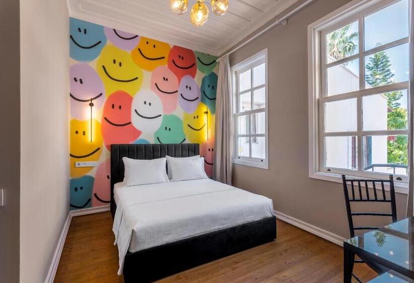 هتل Palmenhaus Antalya