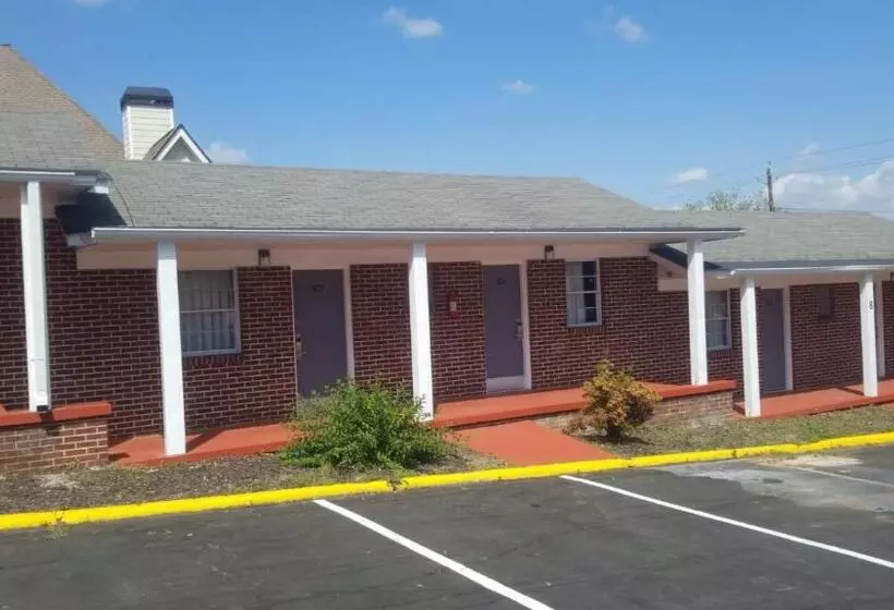 Toccoa Motel