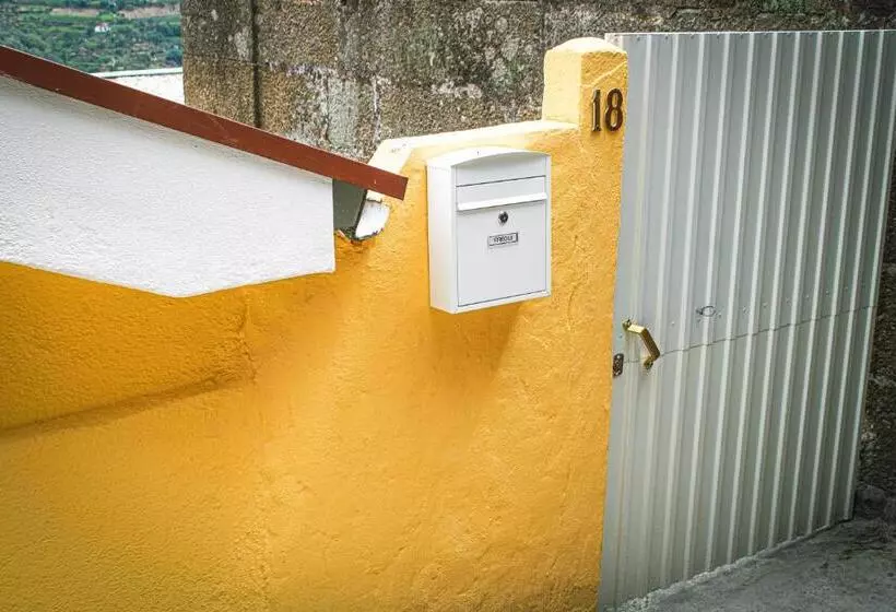 Casa Avós D Ouro   Barqueiros, Mesão Frio, Douro