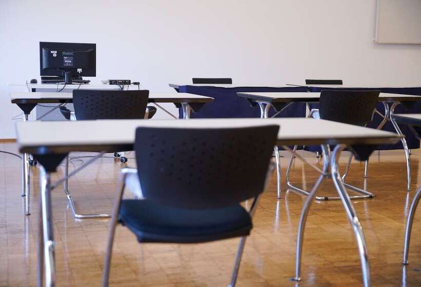 فندق Sportcampus Saar