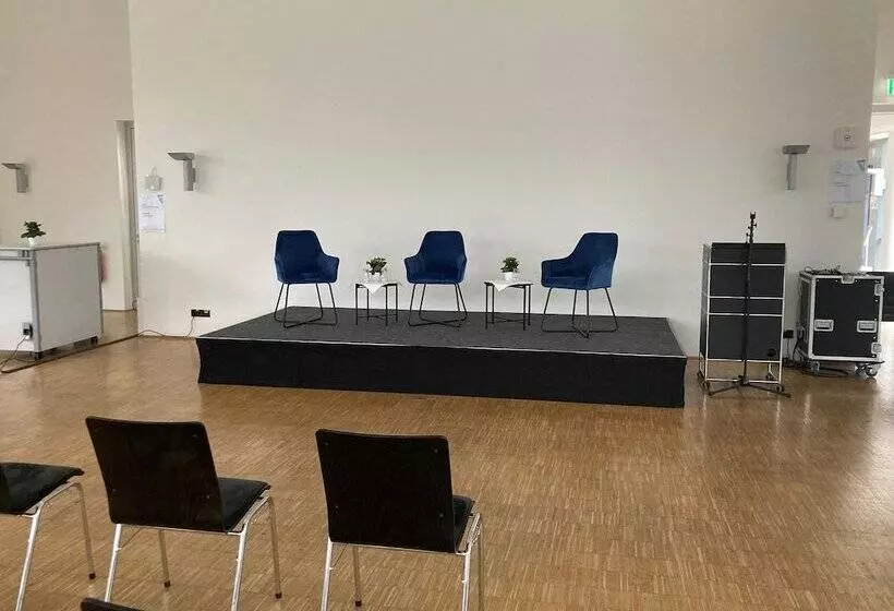 Hotelli Sportcampus Saar