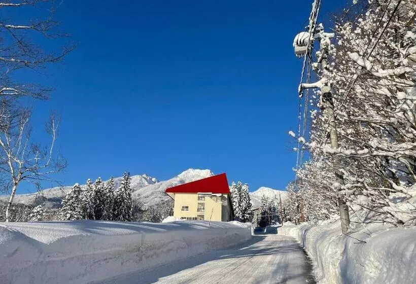 Myoko Woodland Lodge