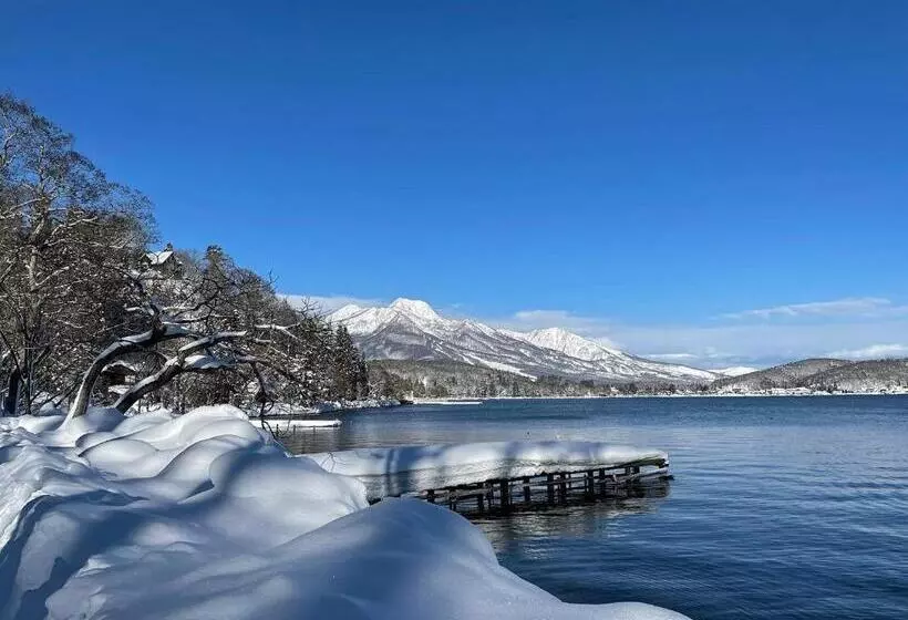 Myoko Woodland Lodge