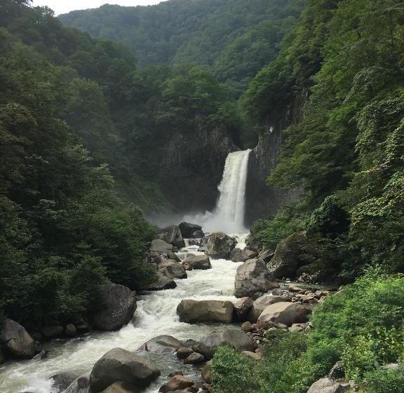 Myoko Woodland Lodge