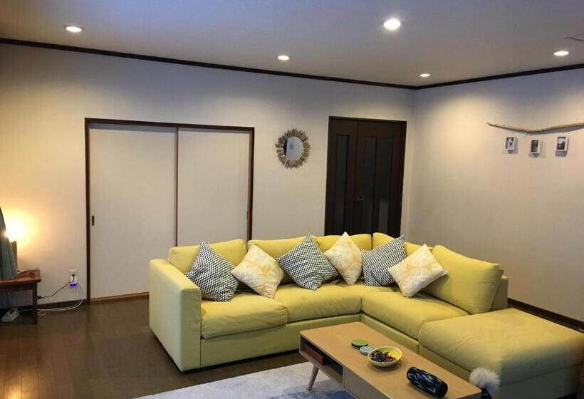 Myoko Woodland Lodge