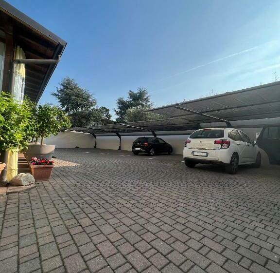 פנסיון La Mimosa Lazise