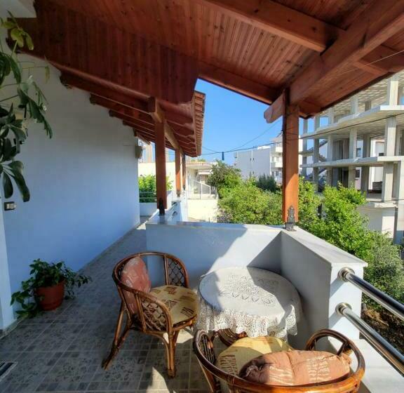 Pensiune Petrefi Apartments