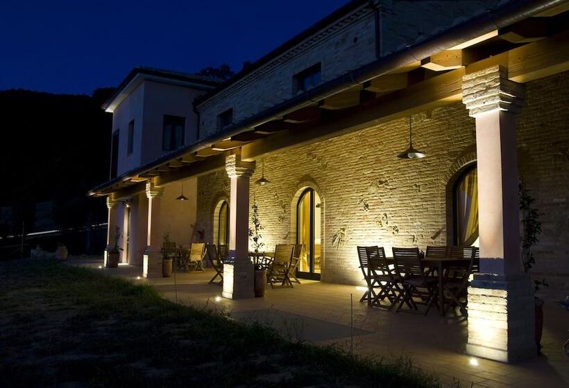 ベッドアンドブレックファースト Agriturismo Il Falco