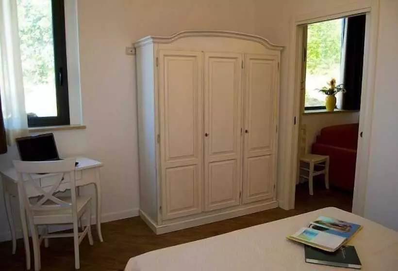 Bed and Breakfast Agriturismo Il Falco