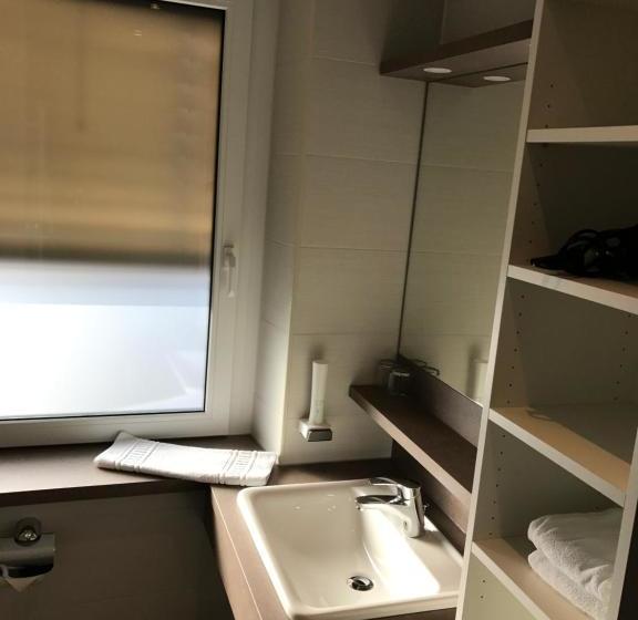 Bed and Breakfast Pension Ehrenfried   Hotel Garni