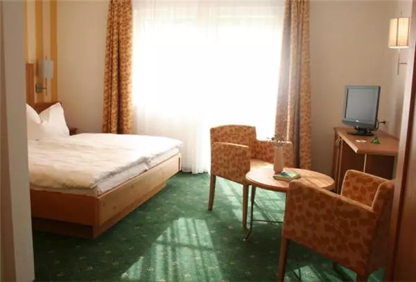 Gasthof & Hotel Wolfsegger