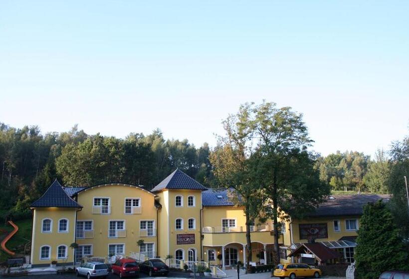 Gasthof & Hotel Wolfsegger
