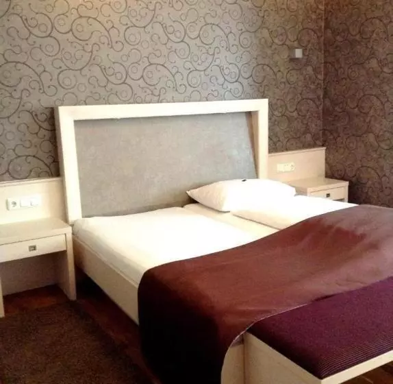 Gasthof & Hotel Wolfsegger