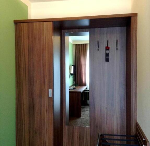 Gasthof & Hotel Wolfsegger