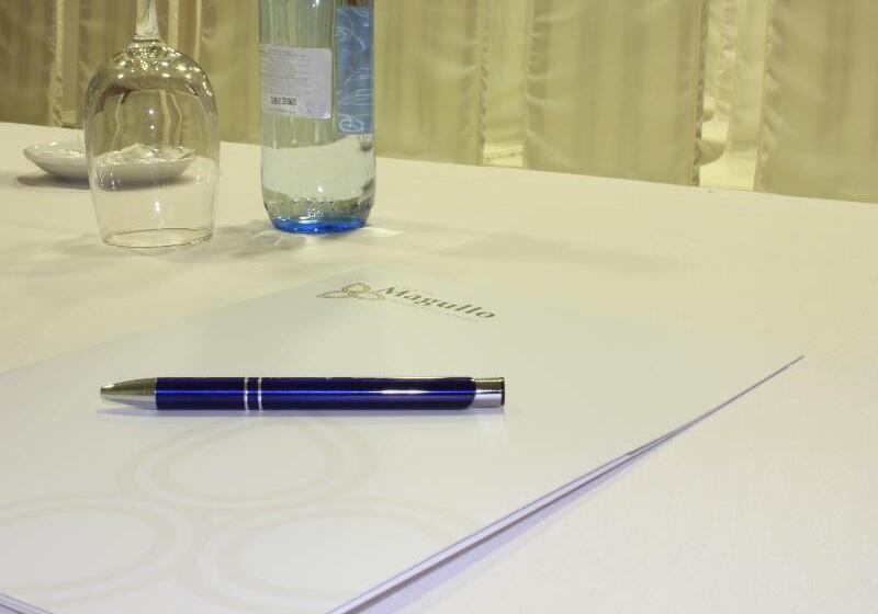 فندق فئة نجمة واحدة Venta Magullo