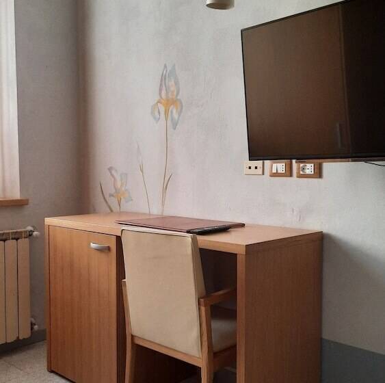 ホテル Albergo Giulia Gonzaga