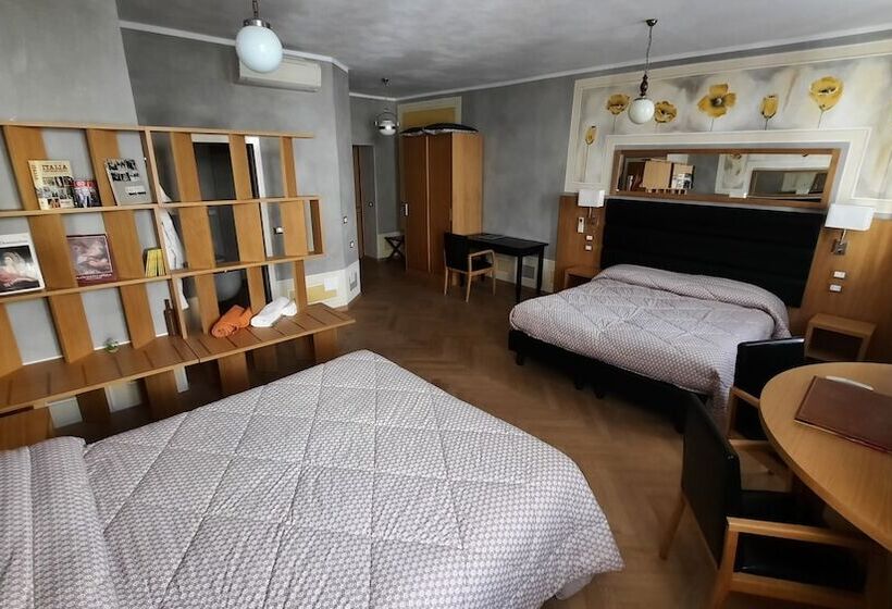 ホテル Albergo Giulia Gonzaga