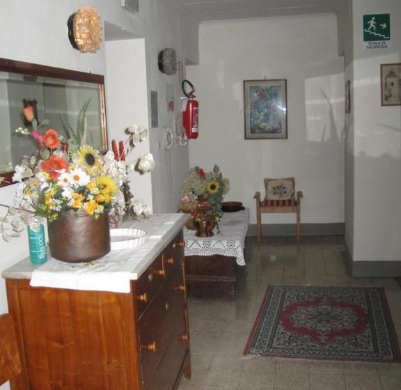 בית מלון כפרי Albergo Ristorante Guidi