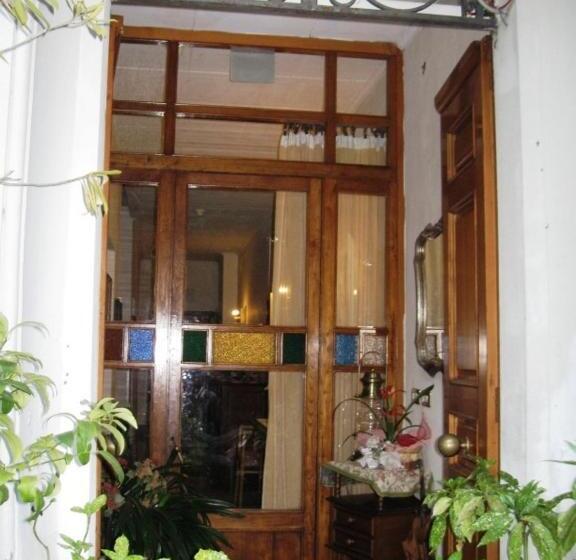 בית מלון כפרי Albergo Ristorante Guidi