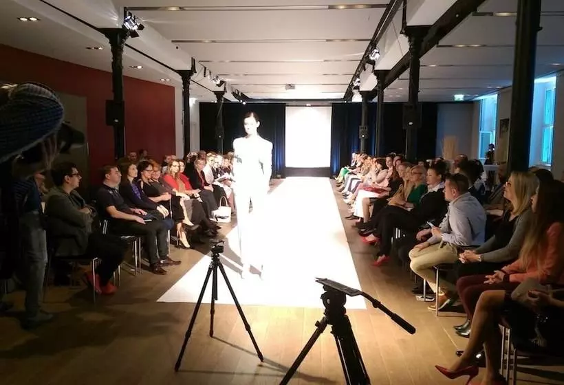 ホテル Altes Kloster